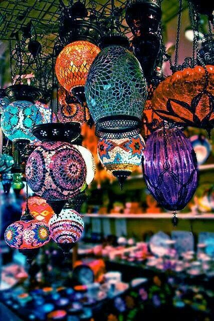 A Glimpse Of The Splendid Moroccan Handicrafts 